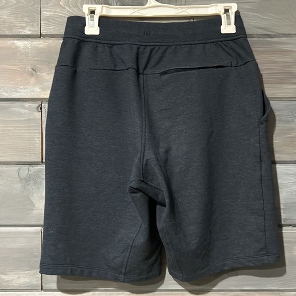 ♥️ Men’s size small Lululemon shorts inseam 7” - Picture 4 of 4